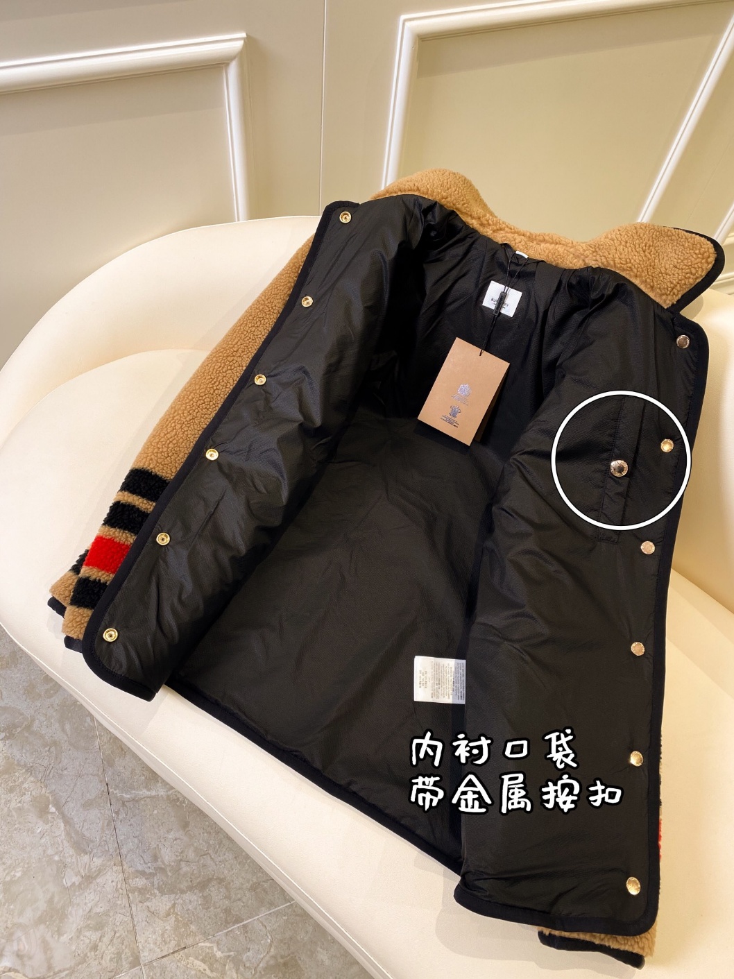 b4b35e9689af676cad9602a22c69eaf7_1700535801_2804.jpg