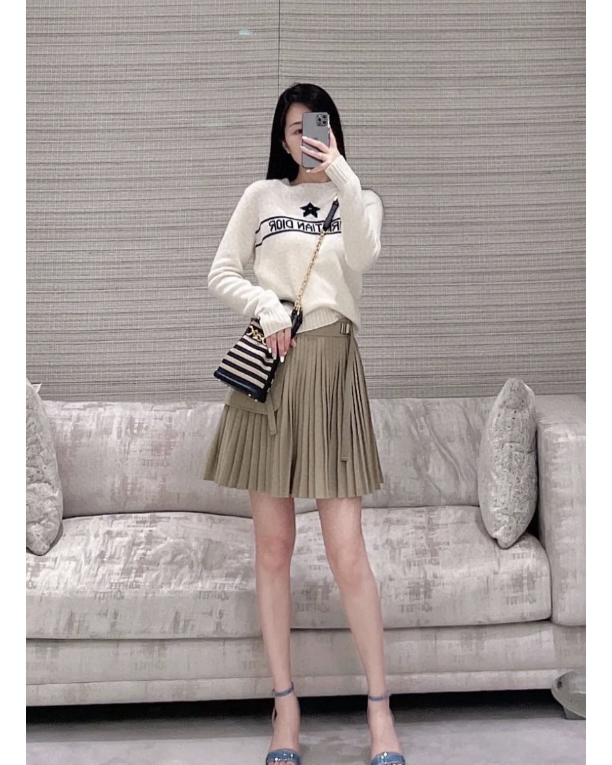 b4b35e9689af676cad9602a22c69eaf7_1700537105_691.jpg