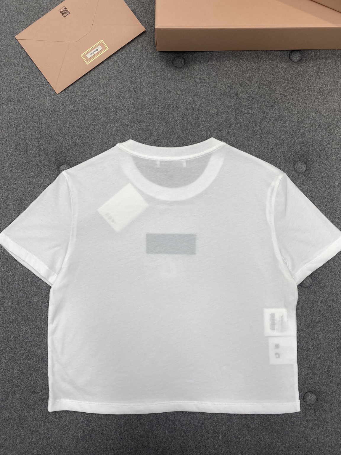 e40ff7a802e9982f6fb3bae3f981e692_1718592468_2313.jpg