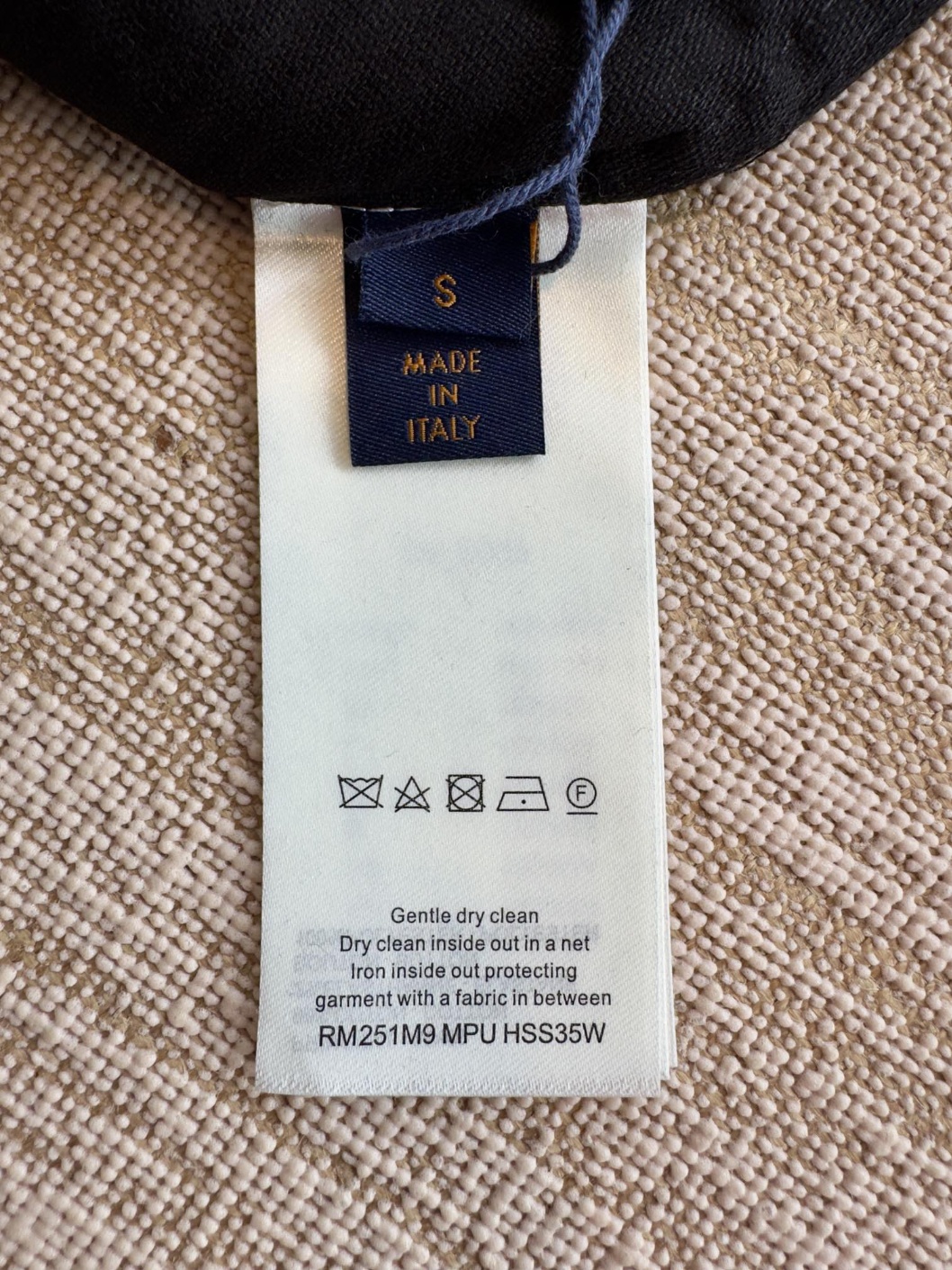812d32c93549d8d3037842512ff5c0bf_1731051008_7172.jpg