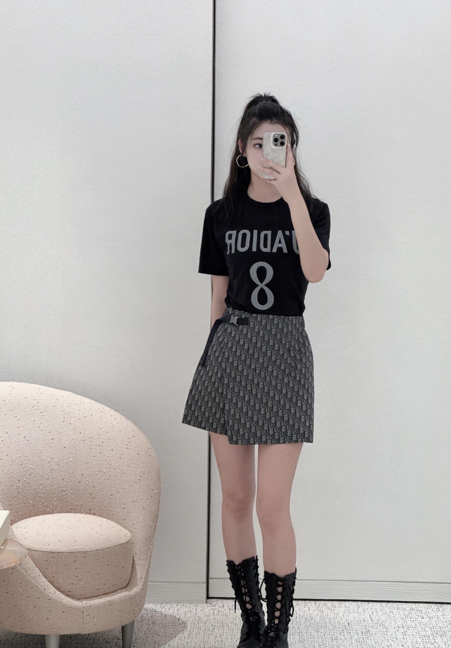 ce846c85adf7de590d9d5fe06fbfcf0c_1760668392_7198.jpg