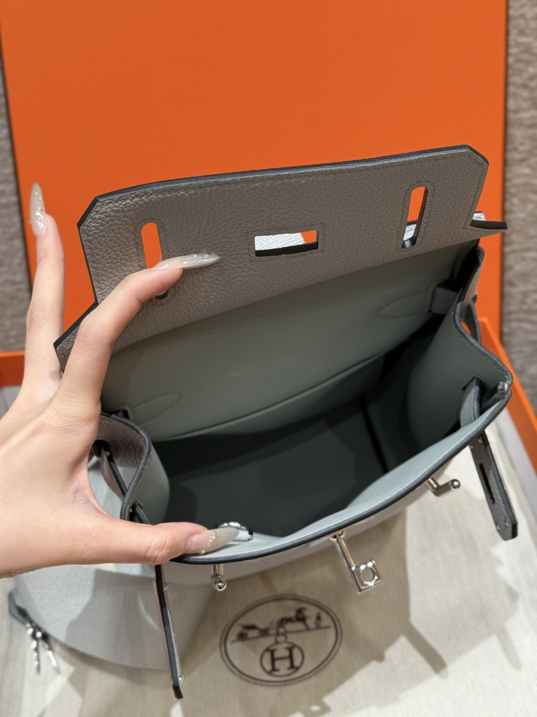 4c6212a9b68c3a9d325da2bbb5d7c7ec_1776820286_666.jpg