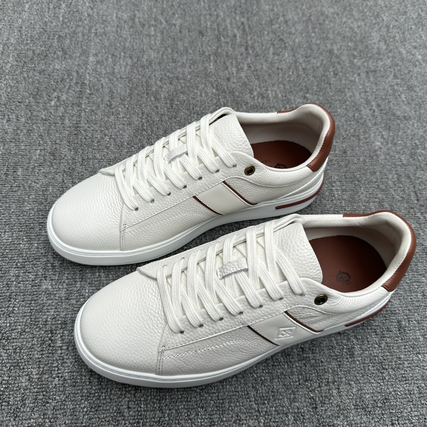 7ba73352fd9c3fa804bd5920c925046b_1778290083_0707.jpg