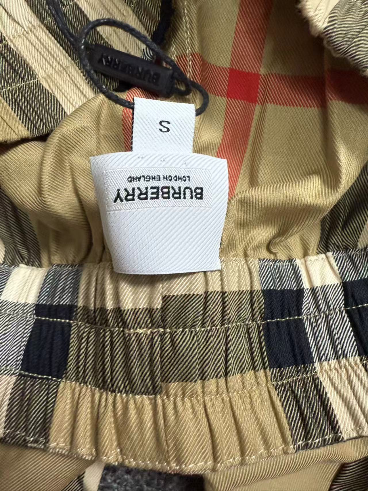 4273b0176cada2b34d0f817dfb95e793_1782217385_276.jpg