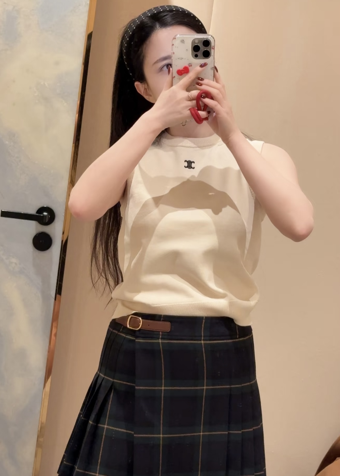 f64abbdf786ca2929ada7f297f8d1fa8_1781133975_9252.jpg