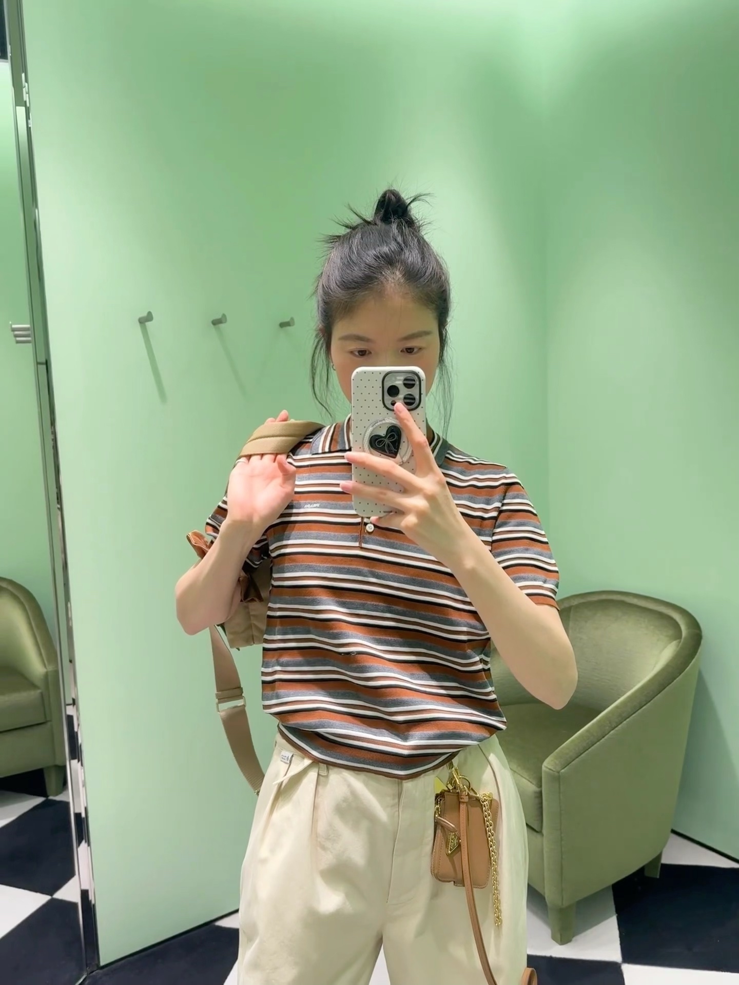 f64abbdf786ca2929ada7f297f8d1fa8_1781136161_5867.jpg