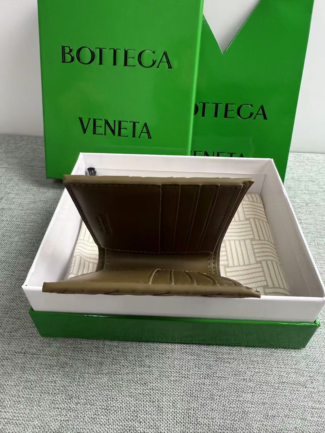 7f4570c454abcf0e196b95567e9f856e_1783077667_5733.jpg