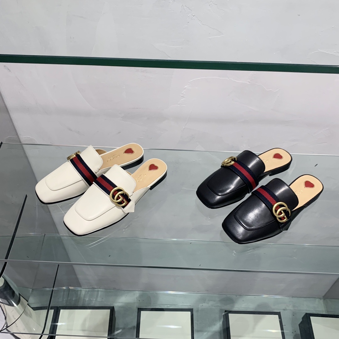 구찌 블로퍼뮬