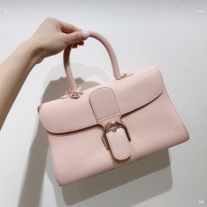 델보 브리앙이스트웨스트미니