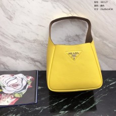 프라다 비텔로다이노토트백