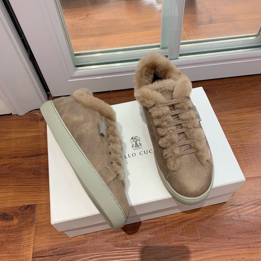 브루넬로쿠치넬리 스니커즈