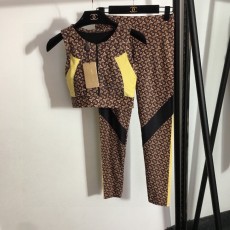 버버리 요가복