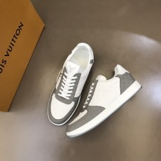 루이비통 스니커즈
