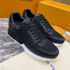 루이비통 스니커즈