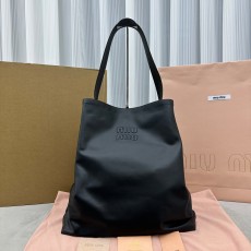 미우미우 레더빅백숄더백