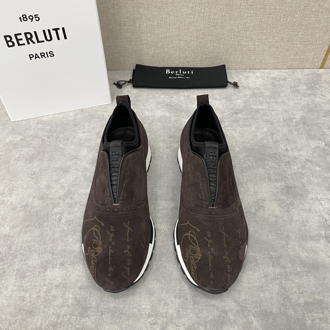 벨루티 스니커즈
