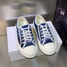 디올 스니커즈