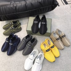 톰포드 스니커즈