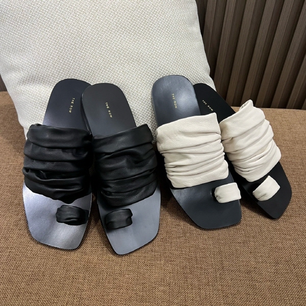 더로우 슬리퍼