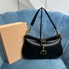 미우미우 스냅후크가죽숄더백