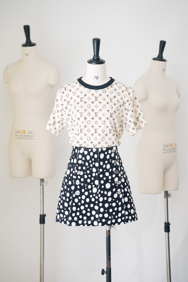 루이비통 반팔티