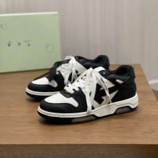 오프화이트 스니커즈