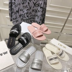디올 슬리퍼