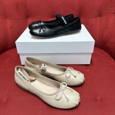 미우미우 플랫슈즈