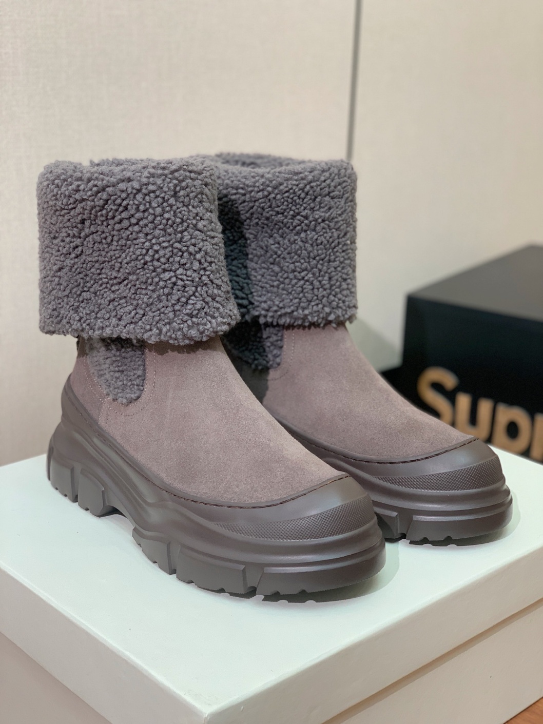 브루넬로쿠치넬리 부츠
