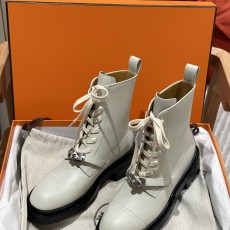 에르메스 펑크부츠