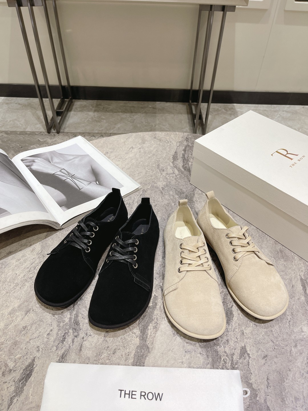 더로우 플랫슈즈