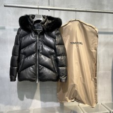 톰포드 가죽패딩