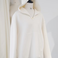 발렌티노 후드니트