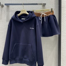 미우미우 투피스