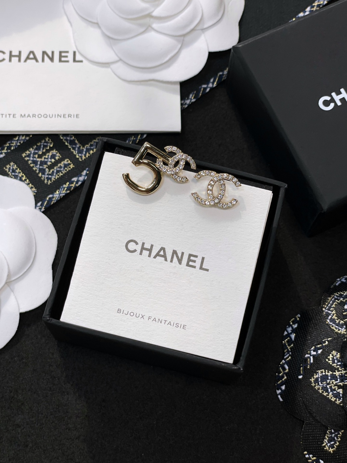 샤넬 귀걸이
