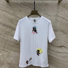 펜디 반팔티