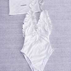샤넬 수영복