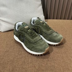 디올 스니커즈