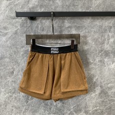 미우미우 반바지
