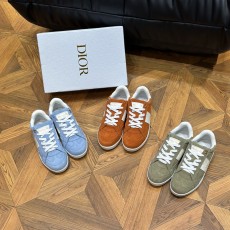 디올 스니커즈
