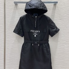 프라다 원피스