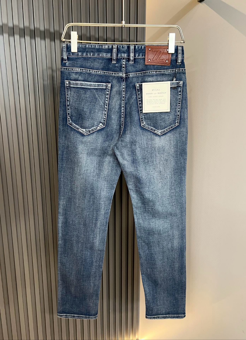 에르메네질도제냐 청바지