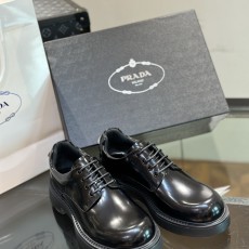 프라다 구두