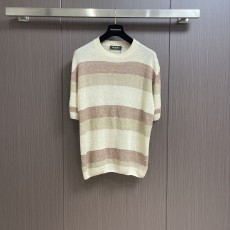 로로피아나 반팔니트