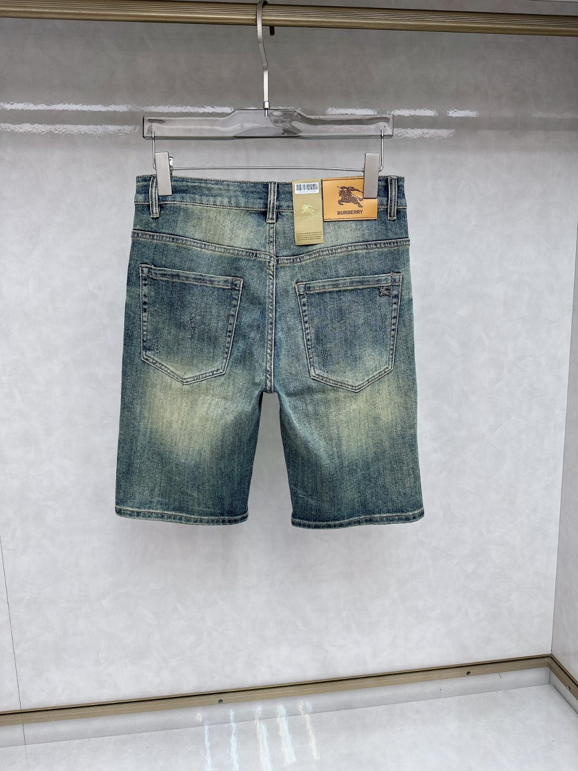 버버리 반바지