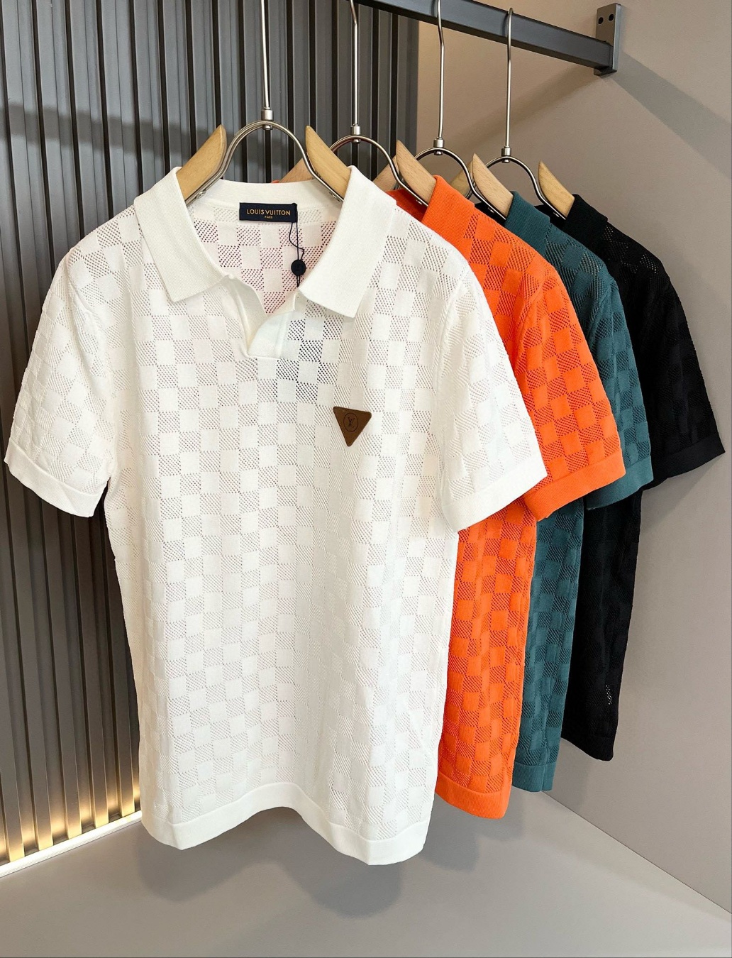 루이비통 반팔티