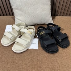 디올 샌들