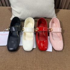발렌티노 플랫슈즈