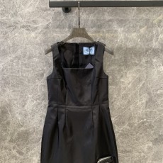 프라다 원피스