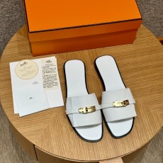에르메스 줄리아